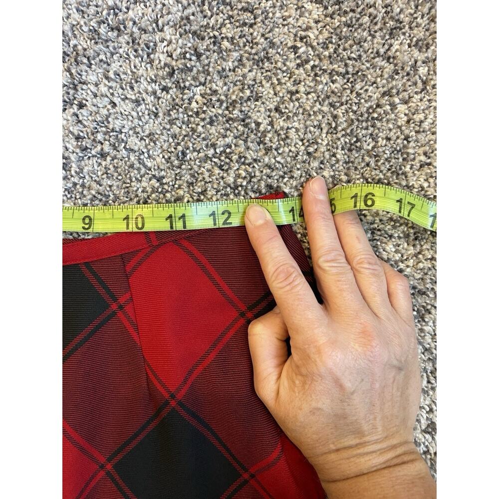 Liz Claiborne Liz Sport Women's Red Black Plaid Maxi Skirt Size 8 - Picture 4 of 6